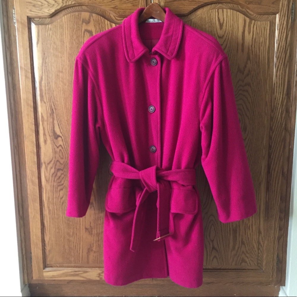 VINTAGE Fuchsia Belted Coat Made in Canada 🇨🇦